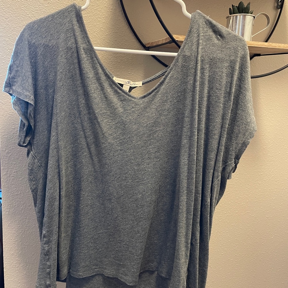 Express T-shirt